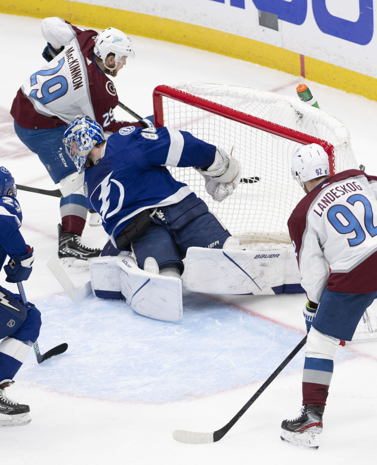 06_22_22 stanley cup 01147.jpg